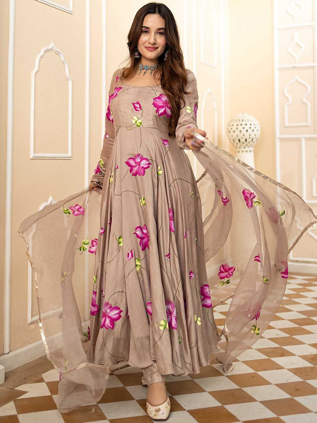

AACHHO Floral Printed Anarkali Kurta With Trousers & Dupatta, Brown