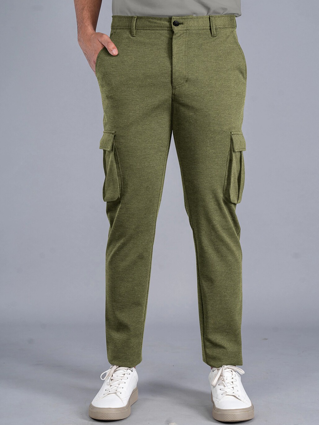 

The Pant Project Men Tailored Slim Fit Wrinkle Free Cargos Trousers, Green