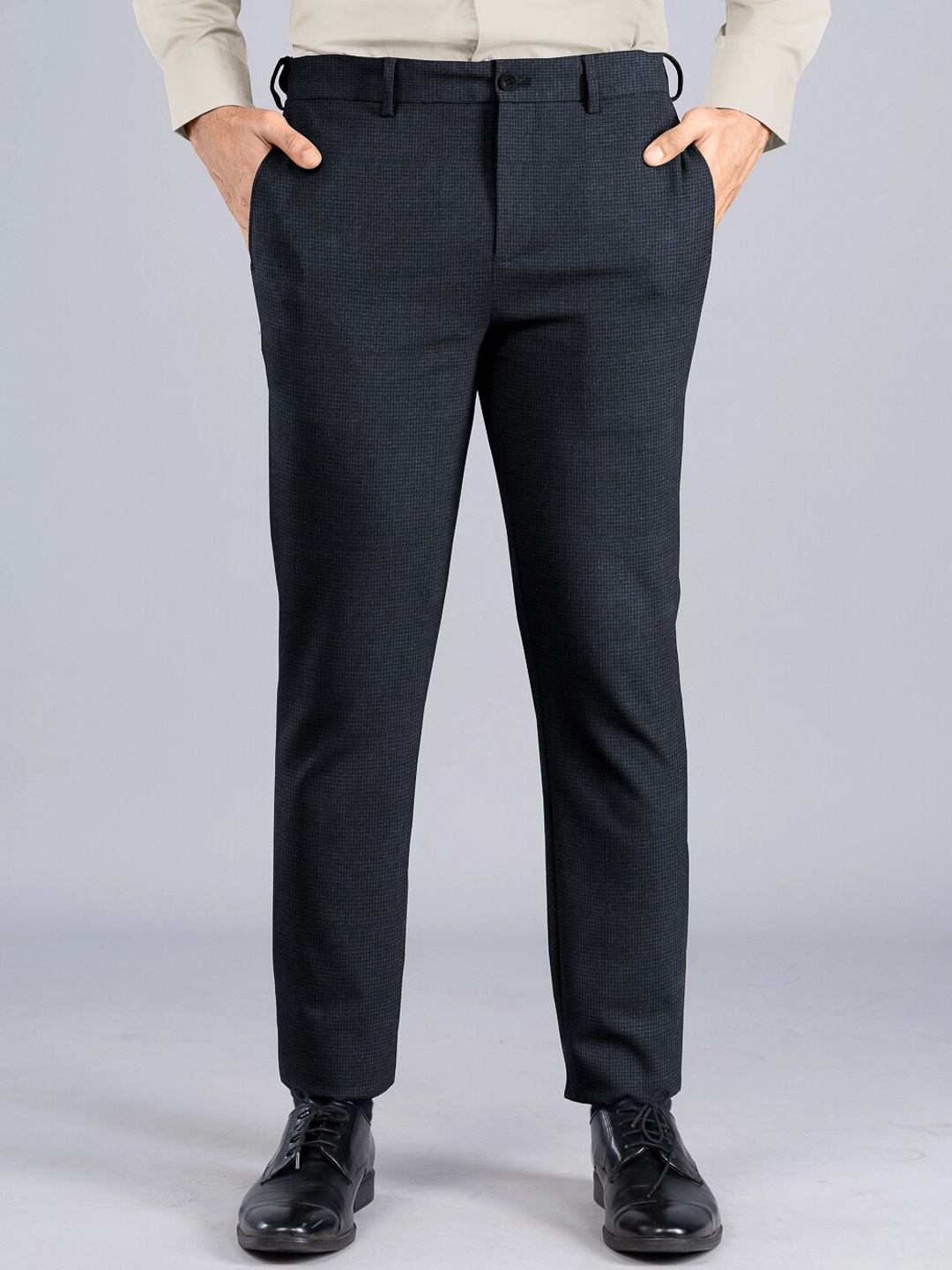 

The Pant Project Men Mid-Rise Tailored Slim Fit Wrinkle Free Formal Trousers, Blue