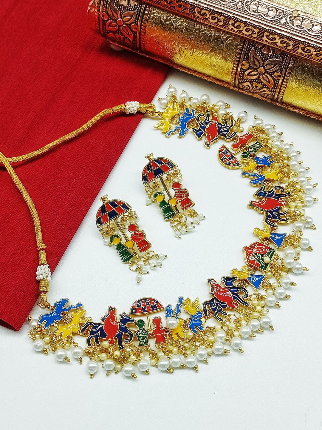 

ROFARWORD Gold-Plated Stone Studded & Pearls Beaded Jewellery Set