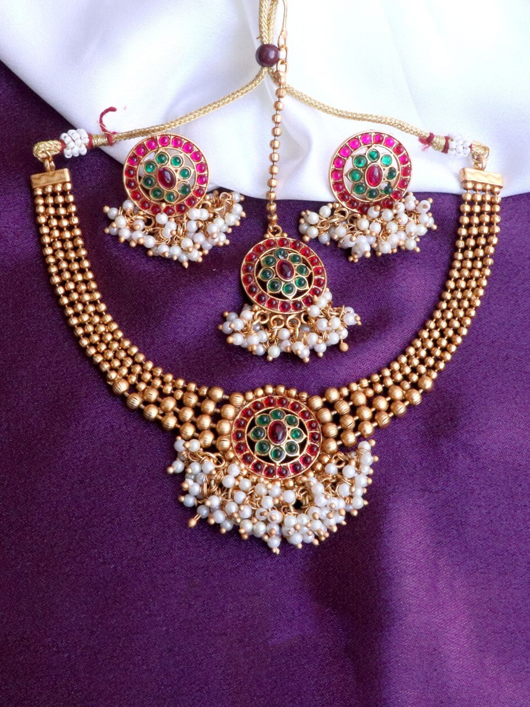 

ROFARWORD Gold-Plated Stone-Studded & Beaded Jewellery Set