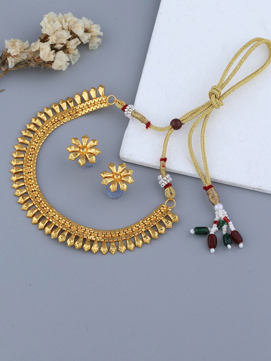 

ROFARWORD Gold-Plated Necklace & Earring Jewellery Set