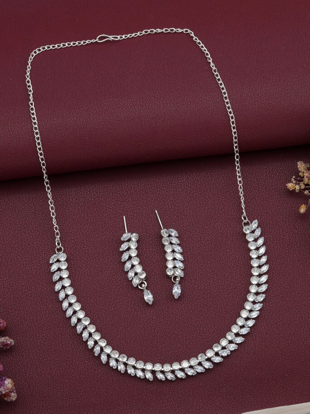 

ROFARWORD Studded Silver Polished Necklace & Earrings Set