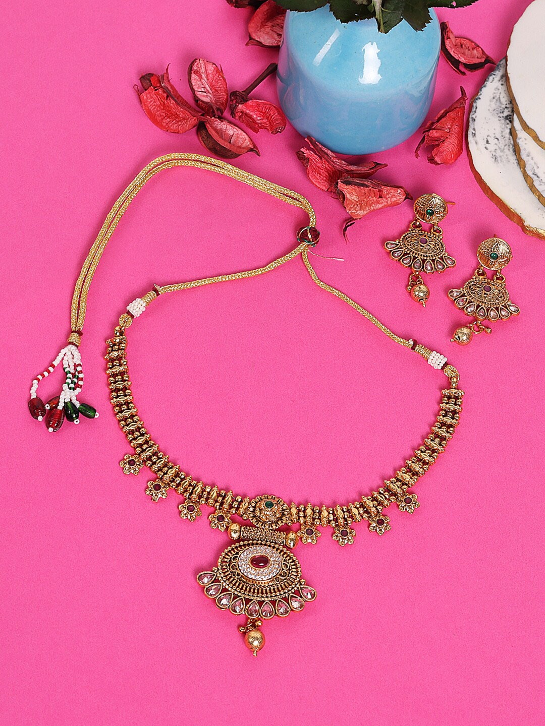 

ROFARWORD Gold-Plated Stone-Studded & Beaded Necklace & Earring Jewellery Set