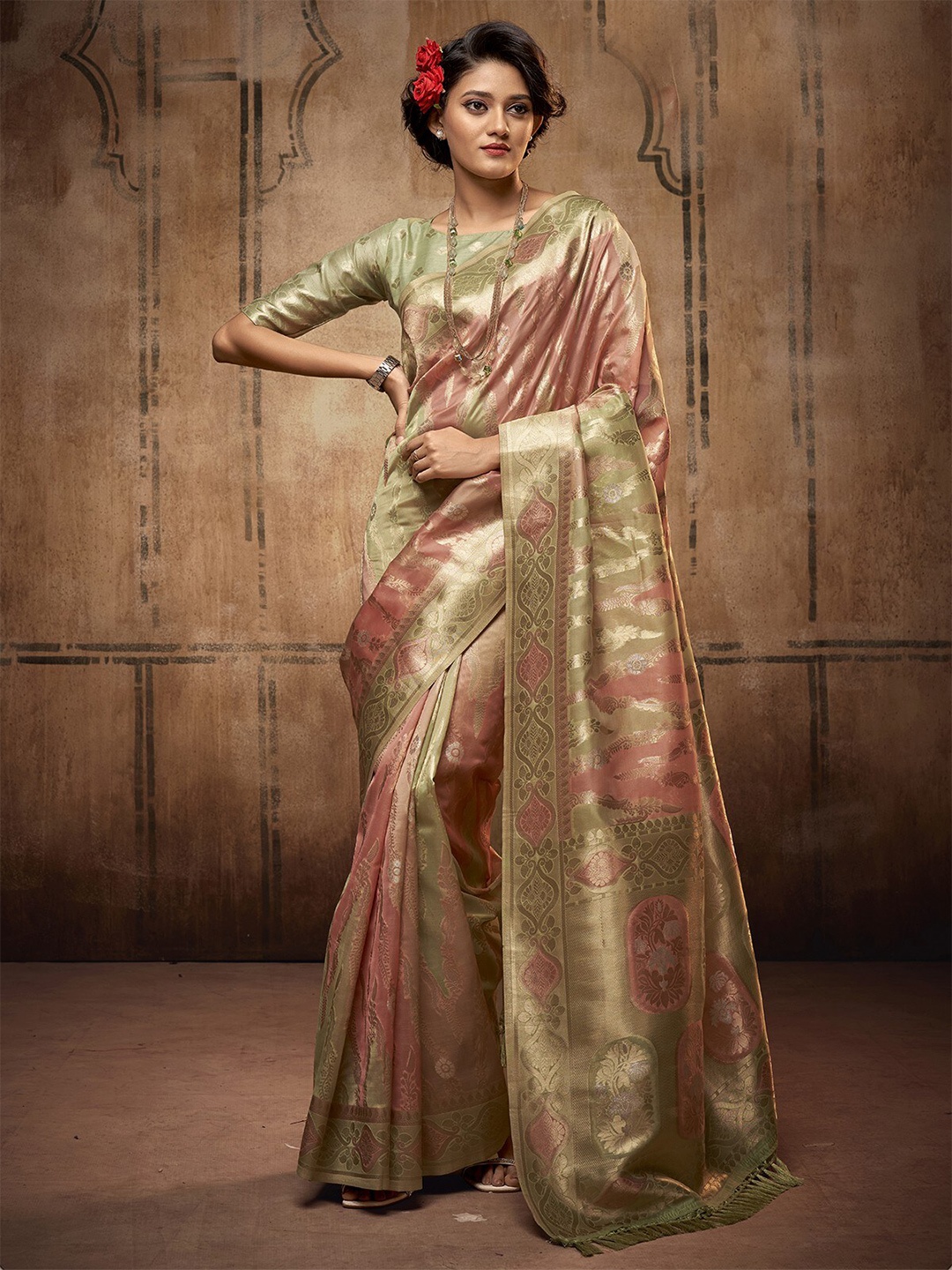 

ODETTE Ethnic Motifs Woven design Saree, Peach