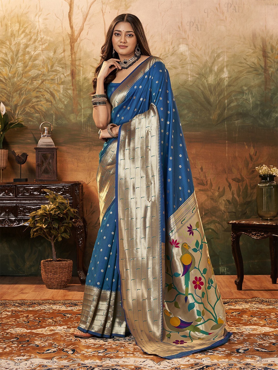 

ODETTE Floral Woven Design Zari Saree, Blue