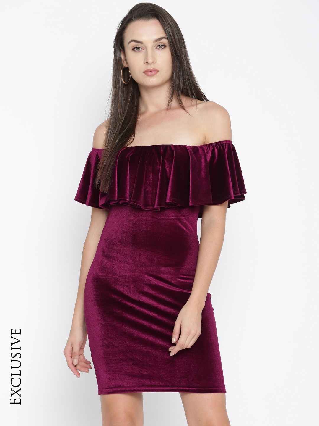 

Berrylush Women Burgundy Solid Bodycon Dress