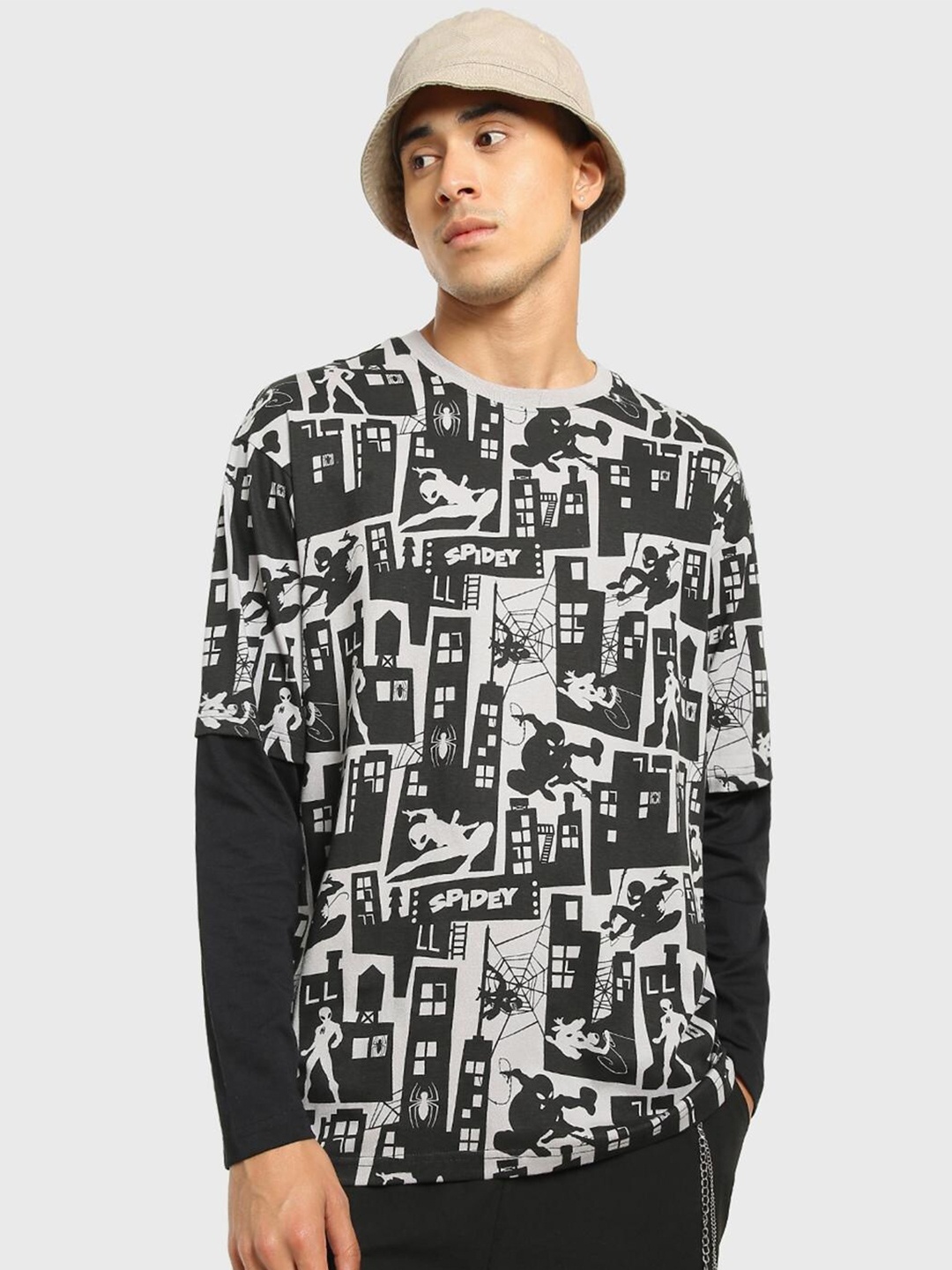 

Bewakoof x OFFICIAL MARVEL MERCHANDISE Printed Oversized T-shirt, Black
