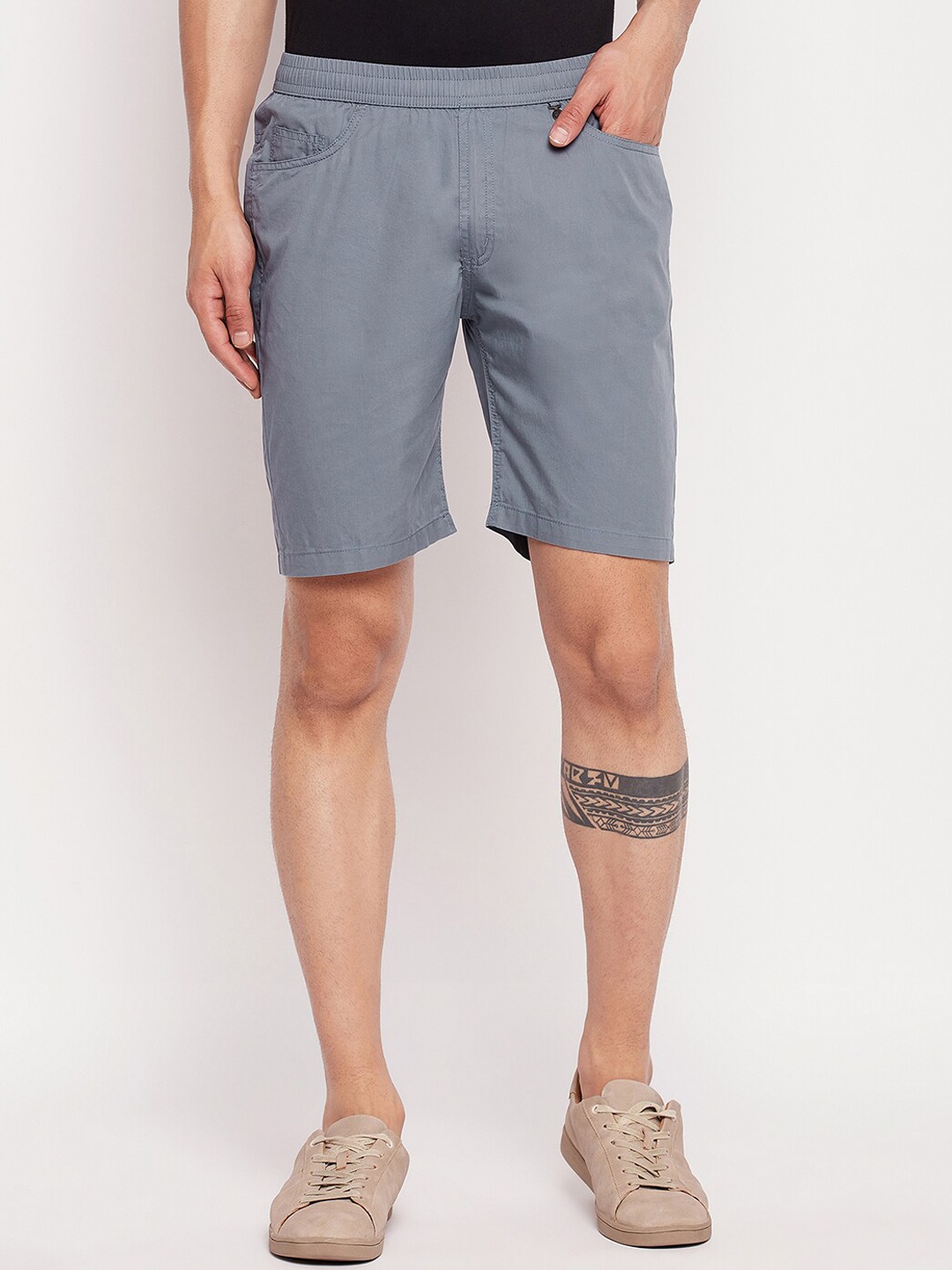 

Okane Men Mid-Rise Casual Shorts, Blue