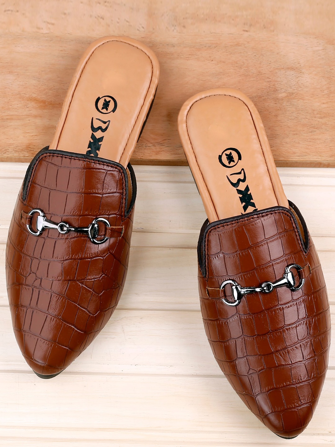

Bxxy Men Textured Buckled Mules, Brown