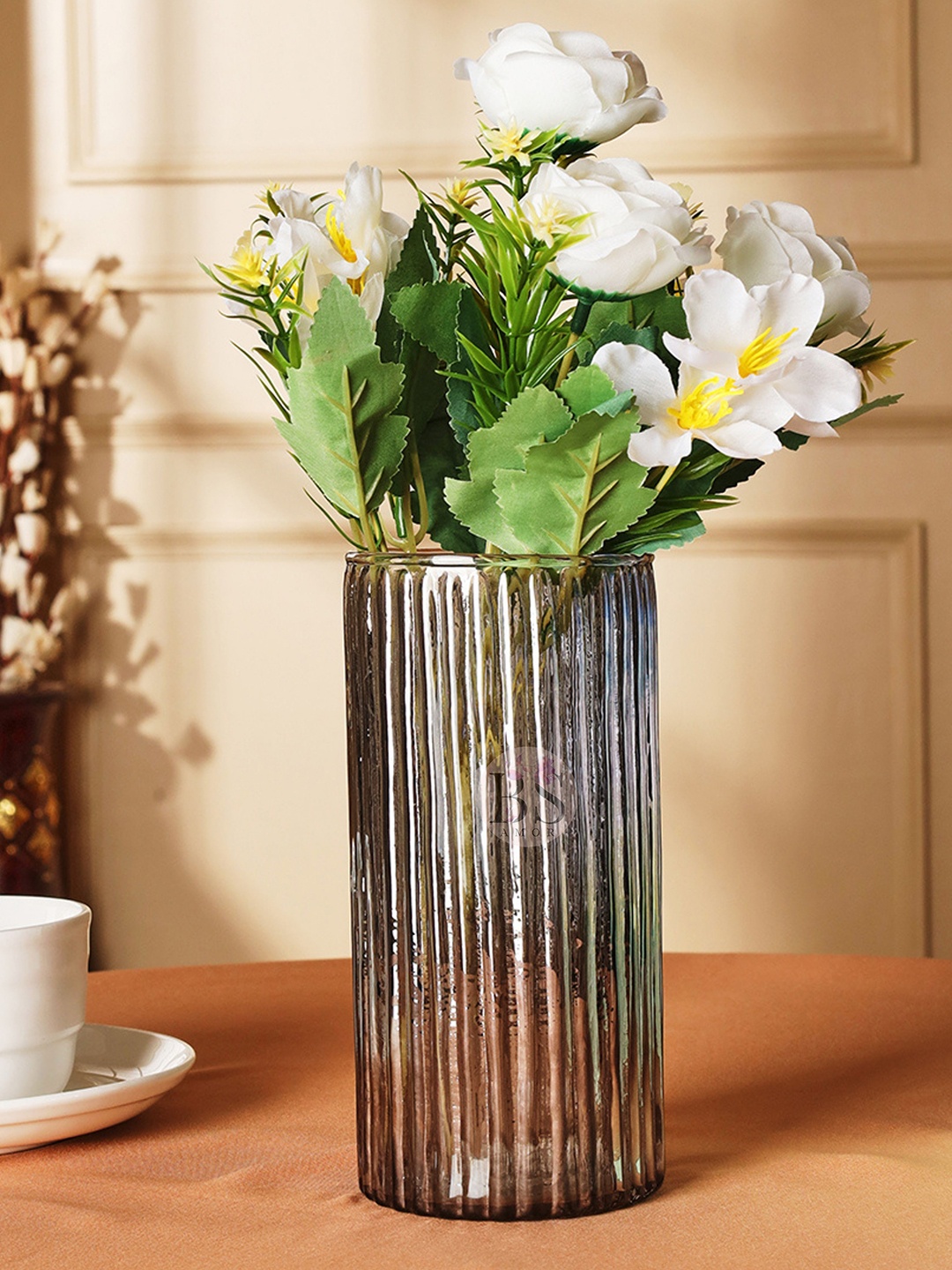 

BS AMOR White & Black Artificial Rose Flowers With Glass Vase