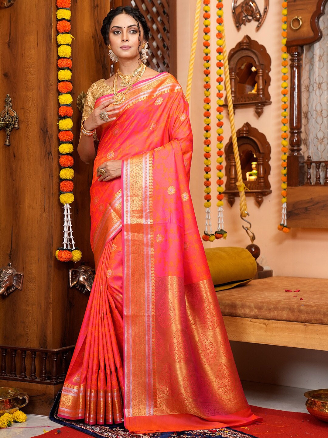 

KARAGIRI Woven Design Zari Kanjeevaram Saree, Orange