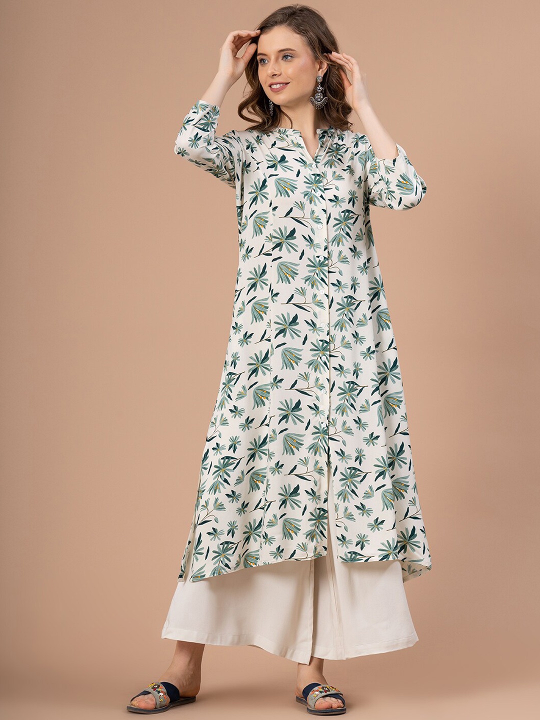 

Mode by Red Tape Women Floral Printed Band Collar Kurta, Off white