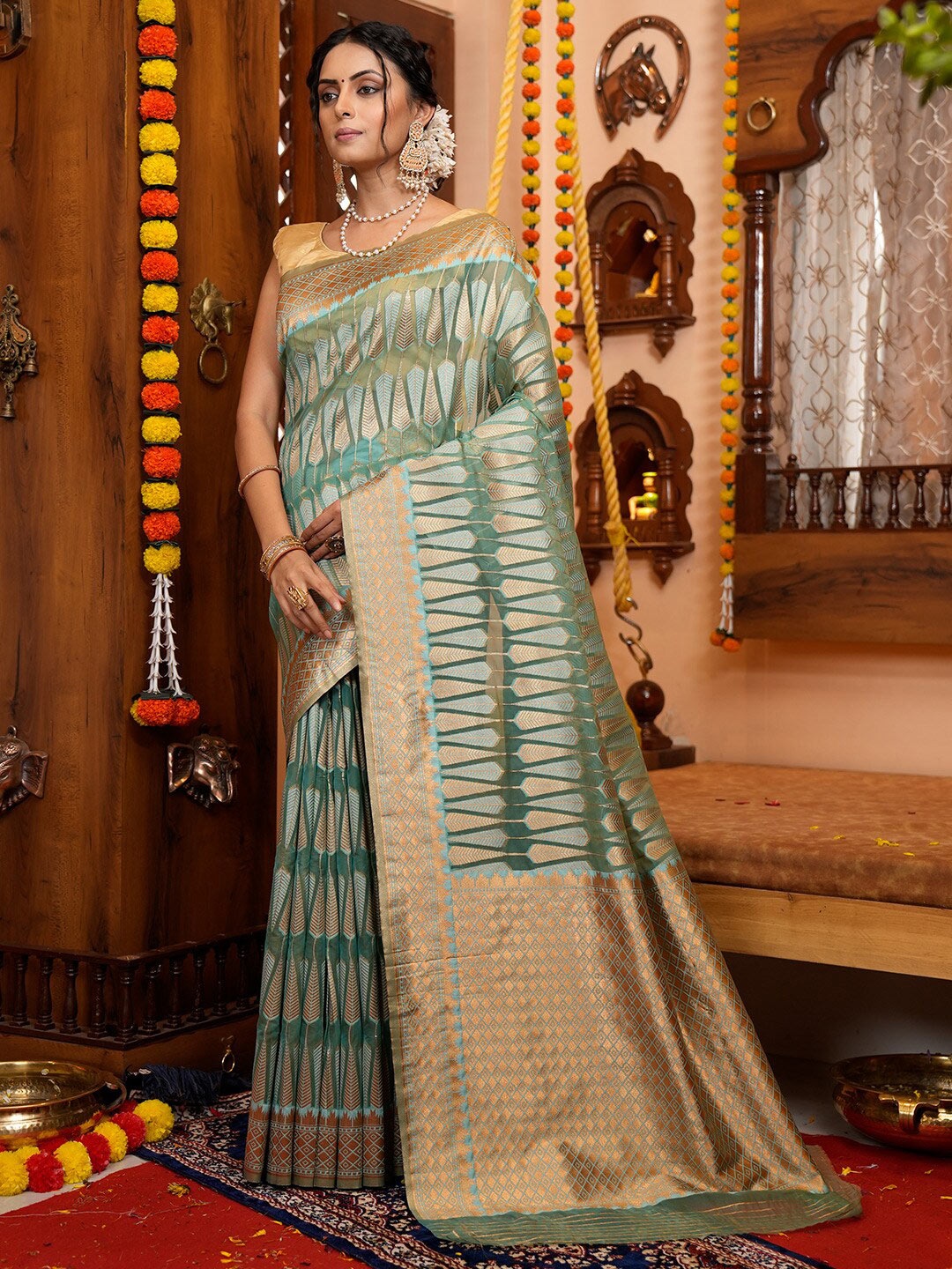 

KARAGIRI Floral Woven Design Organza Saree, Sea green