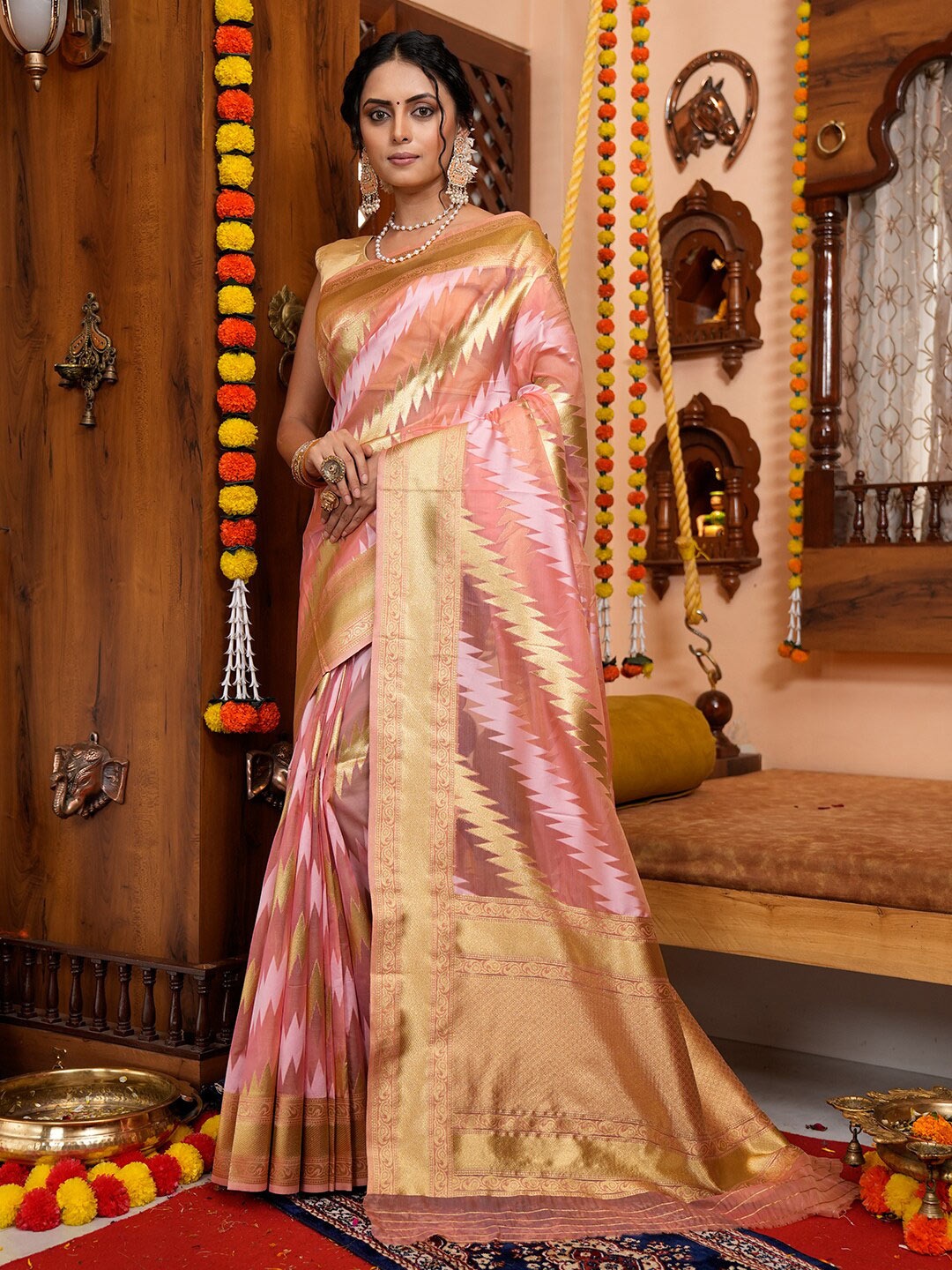 

KARAGIRI Geometric Woven Design Organza Saree, Pink