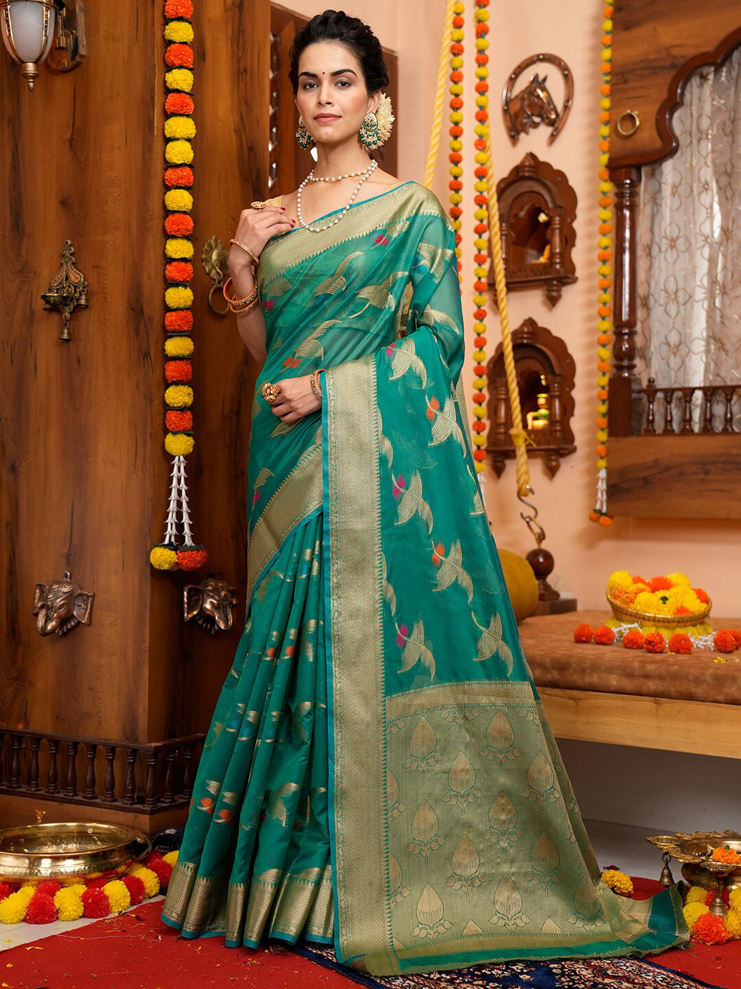 

KARAGIRI Ethnic Motif Woven Design Organza Saree, Green