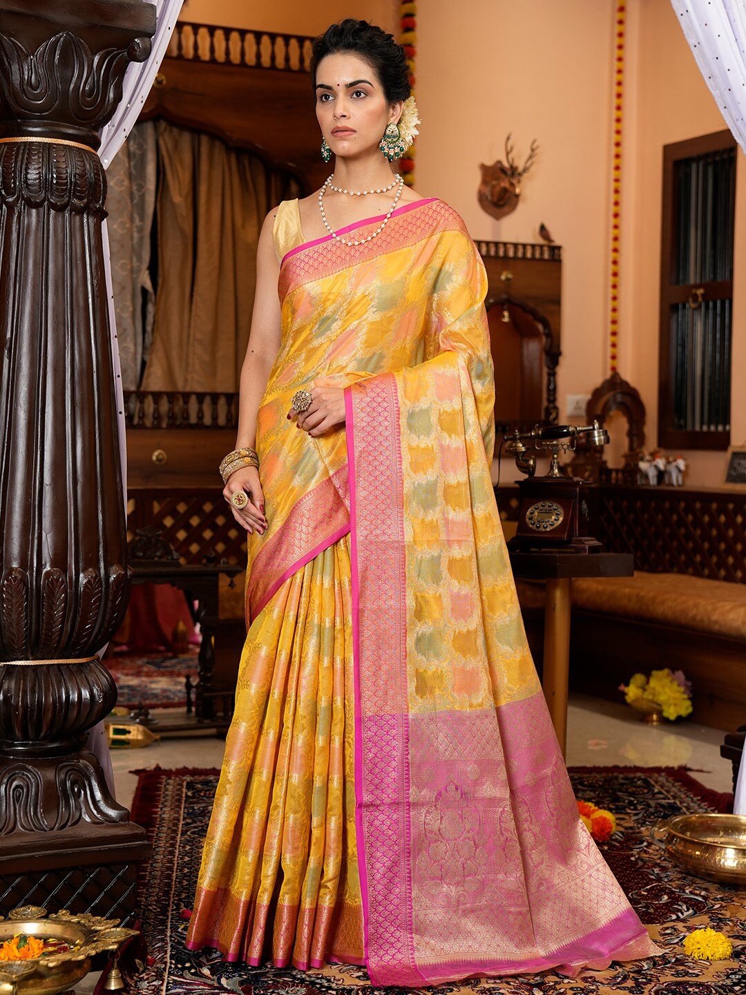 

KARAGIRI Floral Woven Design Saree, Yellow