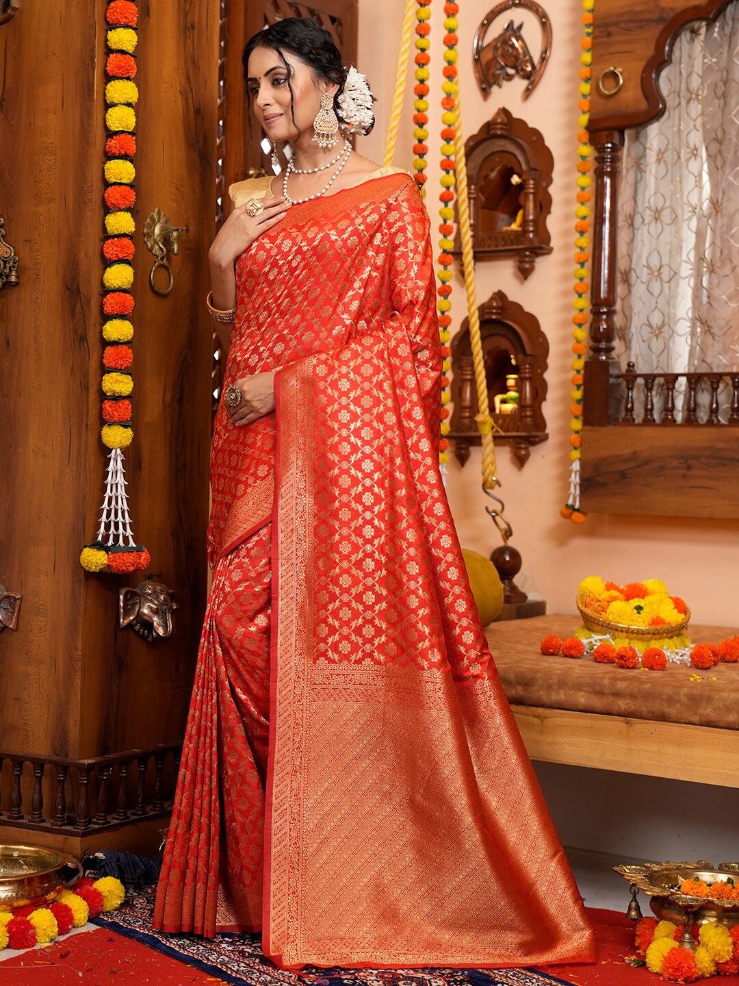 

KARAGIRI Floral Woven Design Silk Blend Saree, Orange