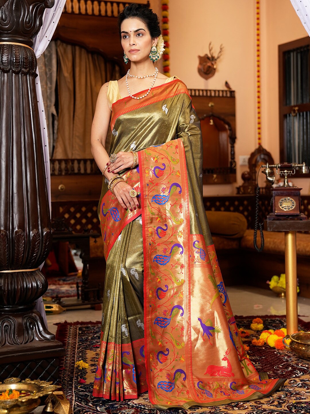 

KARAGIRI Ethnic Woven Design Tissue Paithani Saree, Brown