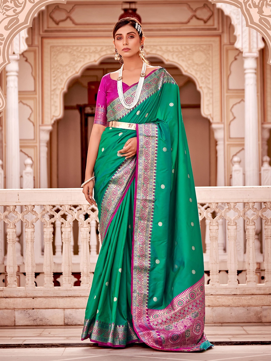 

elora Floral Woven Design Zari Pure Silk Banarasi Saree, Sea green
