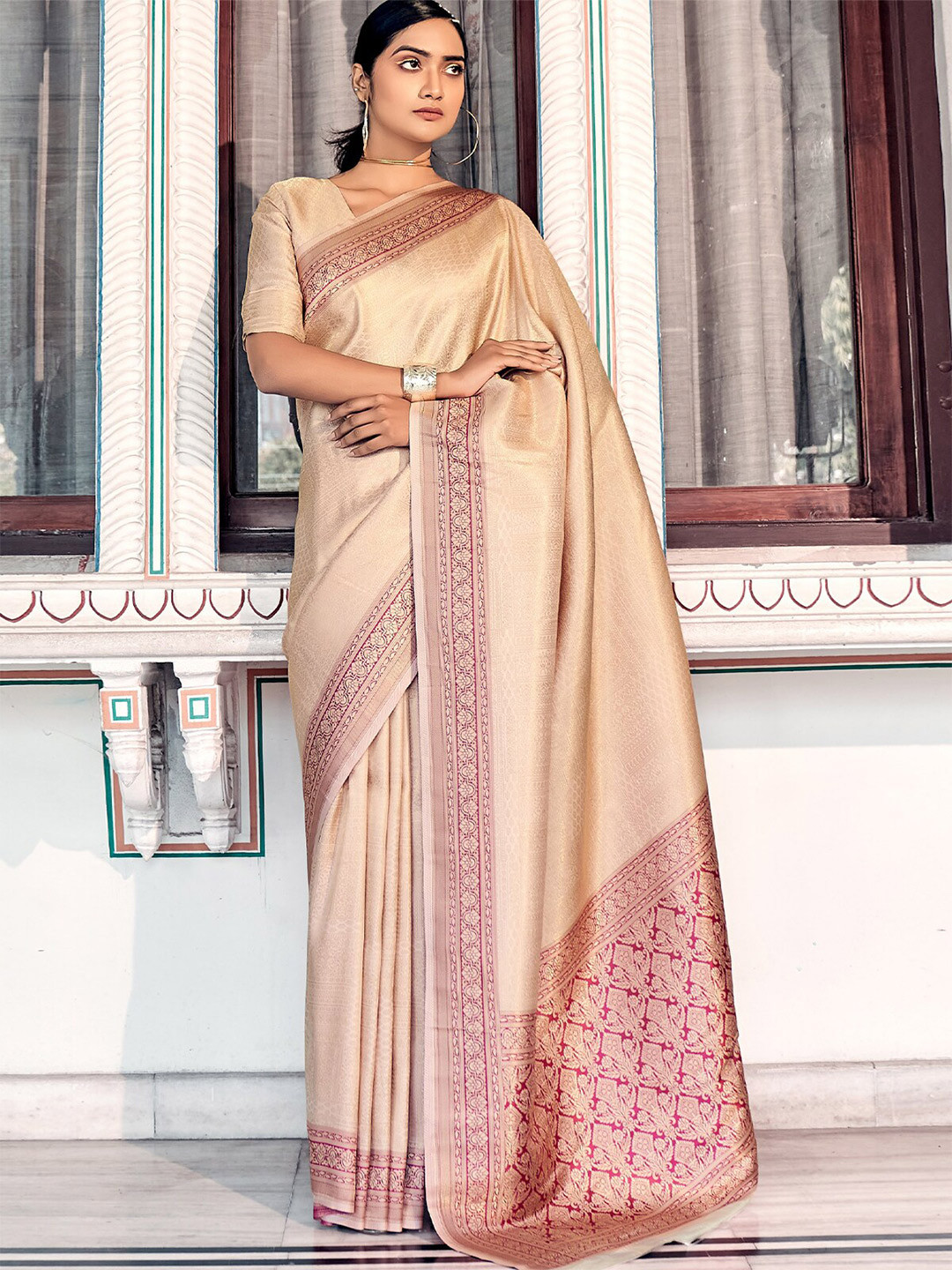

ODETTE Ethnic Motifs Woven Design Zari Saree, Off white