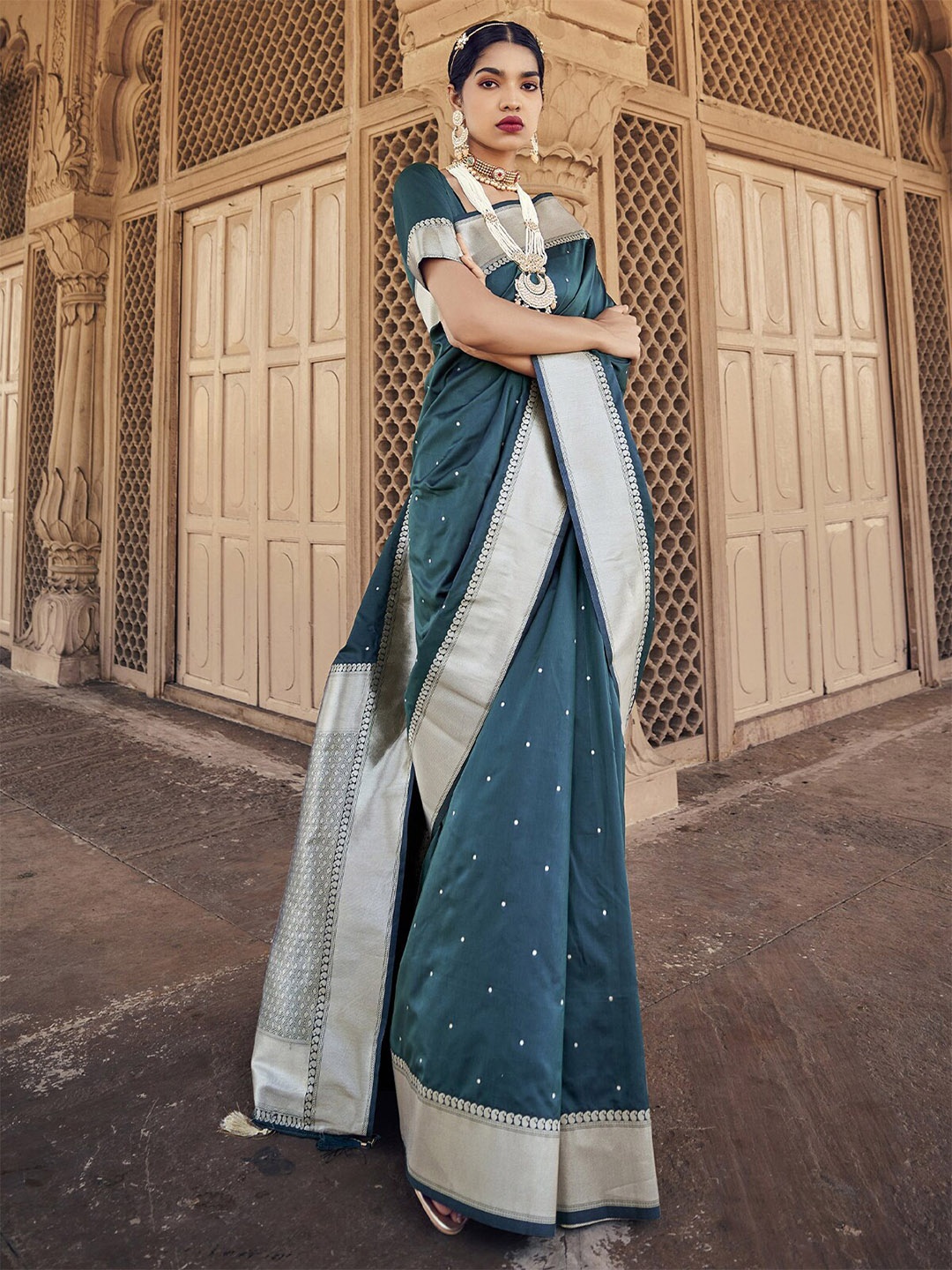 

ODETTE Woven Design Saree with Zari Border, Teal