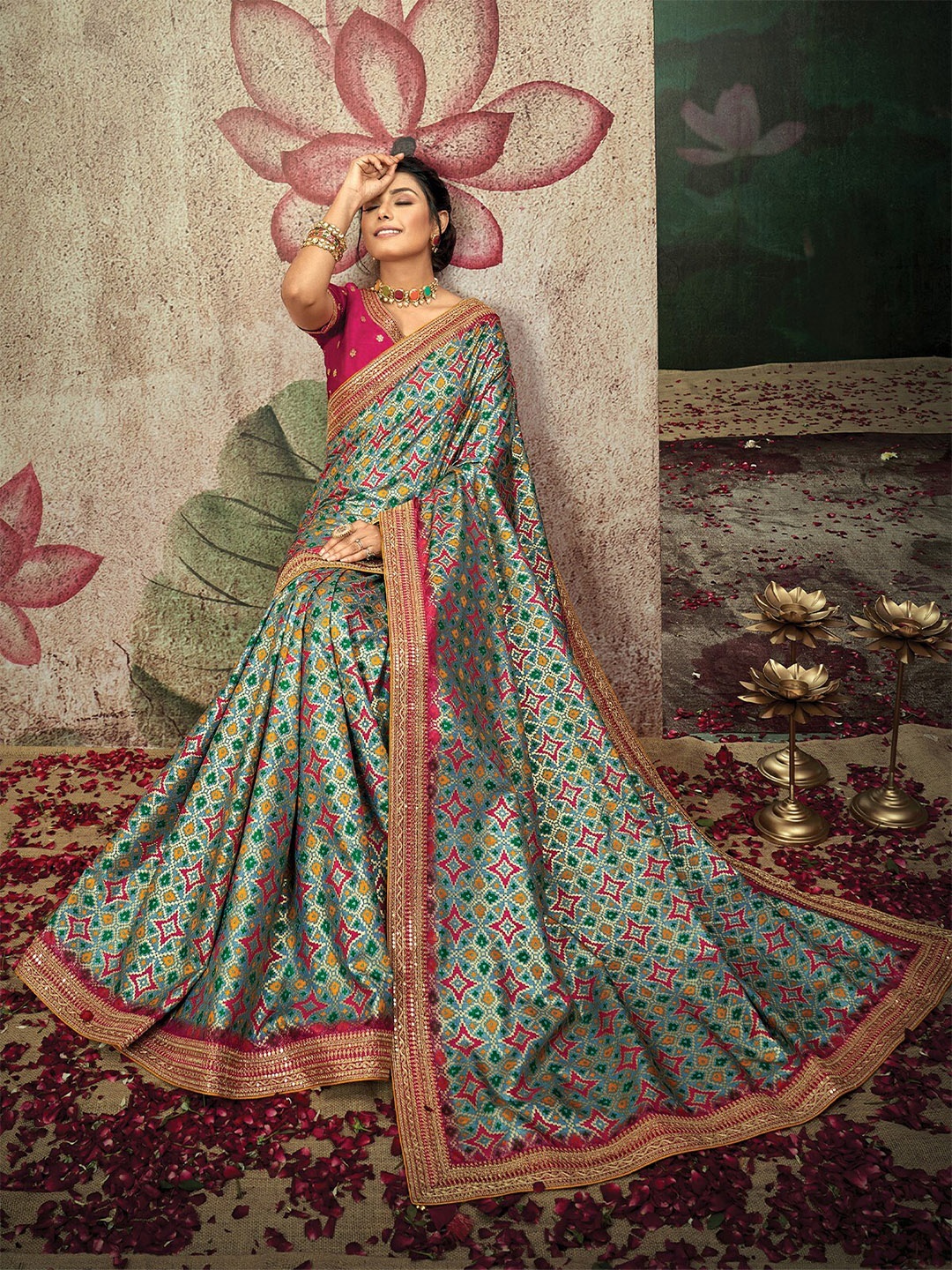 

ODETTE Embroidered Silk Blend Saree, Teal