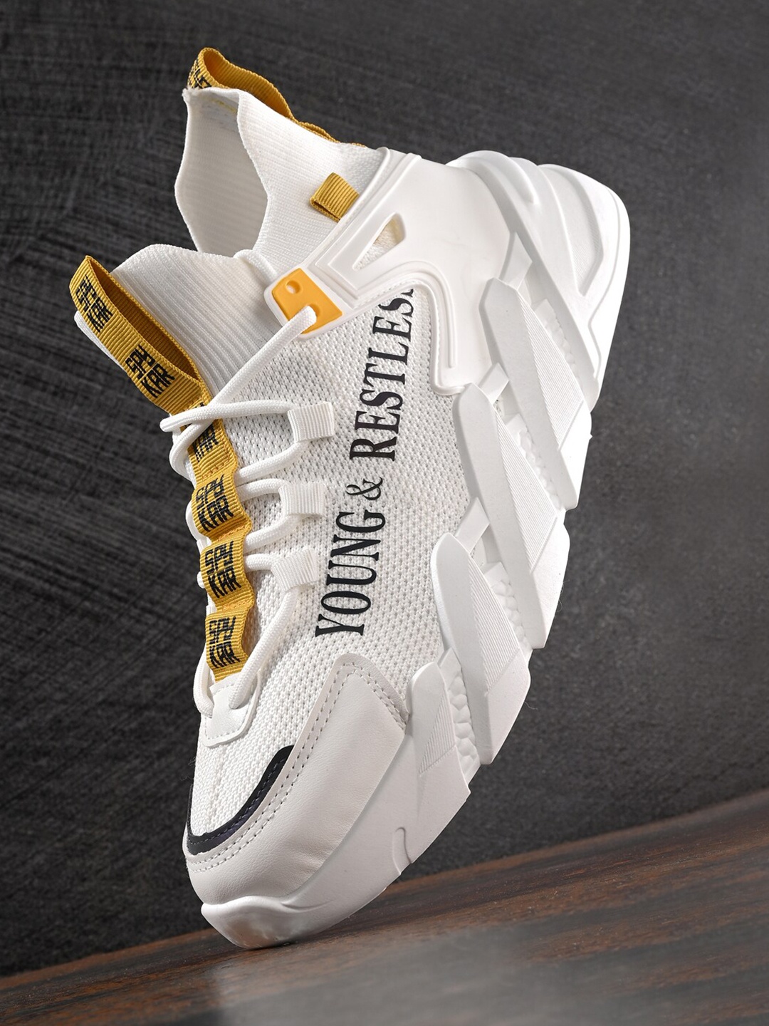 

SPYKAR Men Marking Sneakers, White