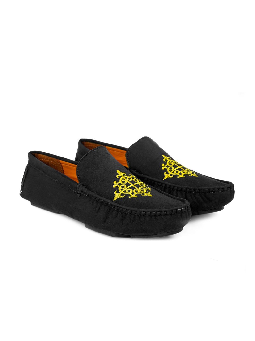 

Bxxy Men Embroidered Loafers, Black