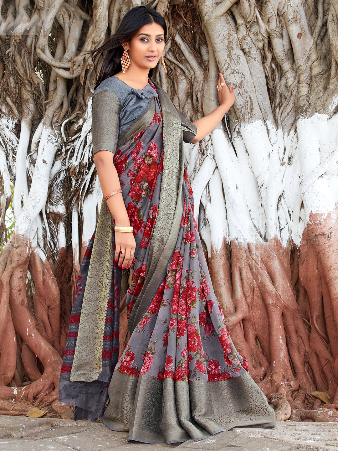

elora Floral Printed Zari Bhagalpuri Saree, Grey