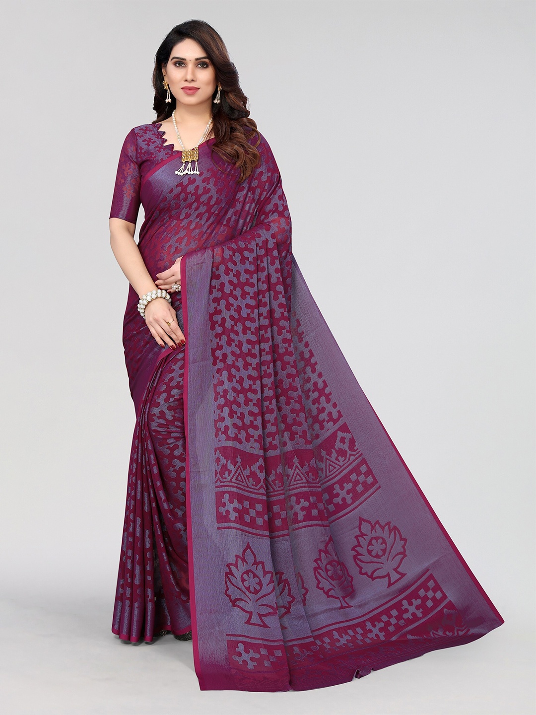 

Winza Designer Abstract Printed Venkatgiri Saree, Magenta