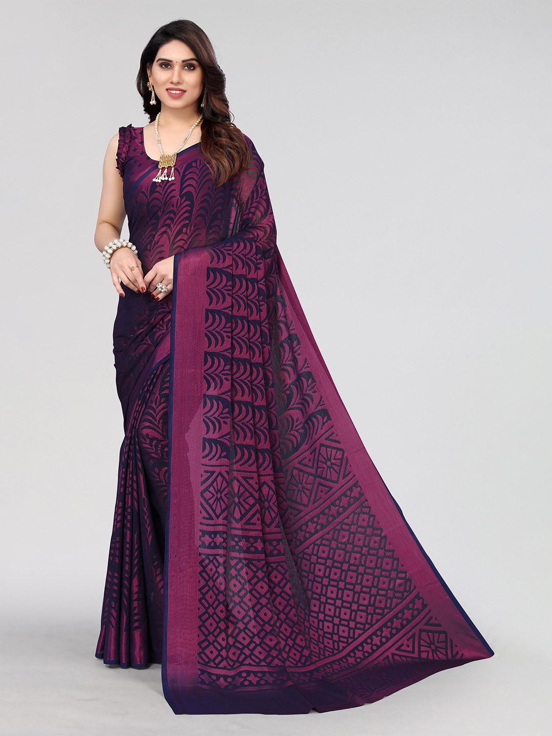 

Winza Designer Floral Woven Design Zari Venkatgiri Saree, Navy blue