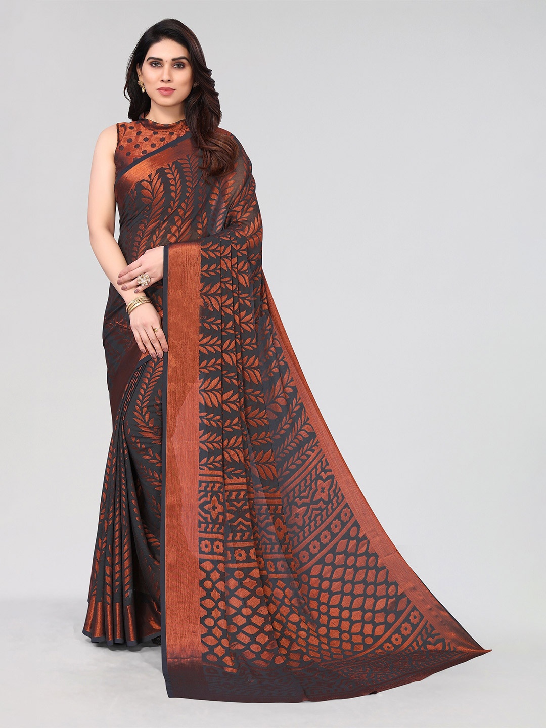 

Winza Designer Floral Printed Venkatgiri Saree, Grey