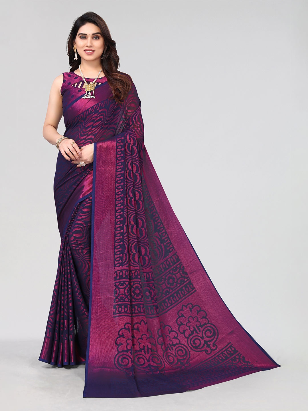 

Winza Designer Geometric Poly Chiffon Venkatgiri Saree With Blouse Piece, Navy blue