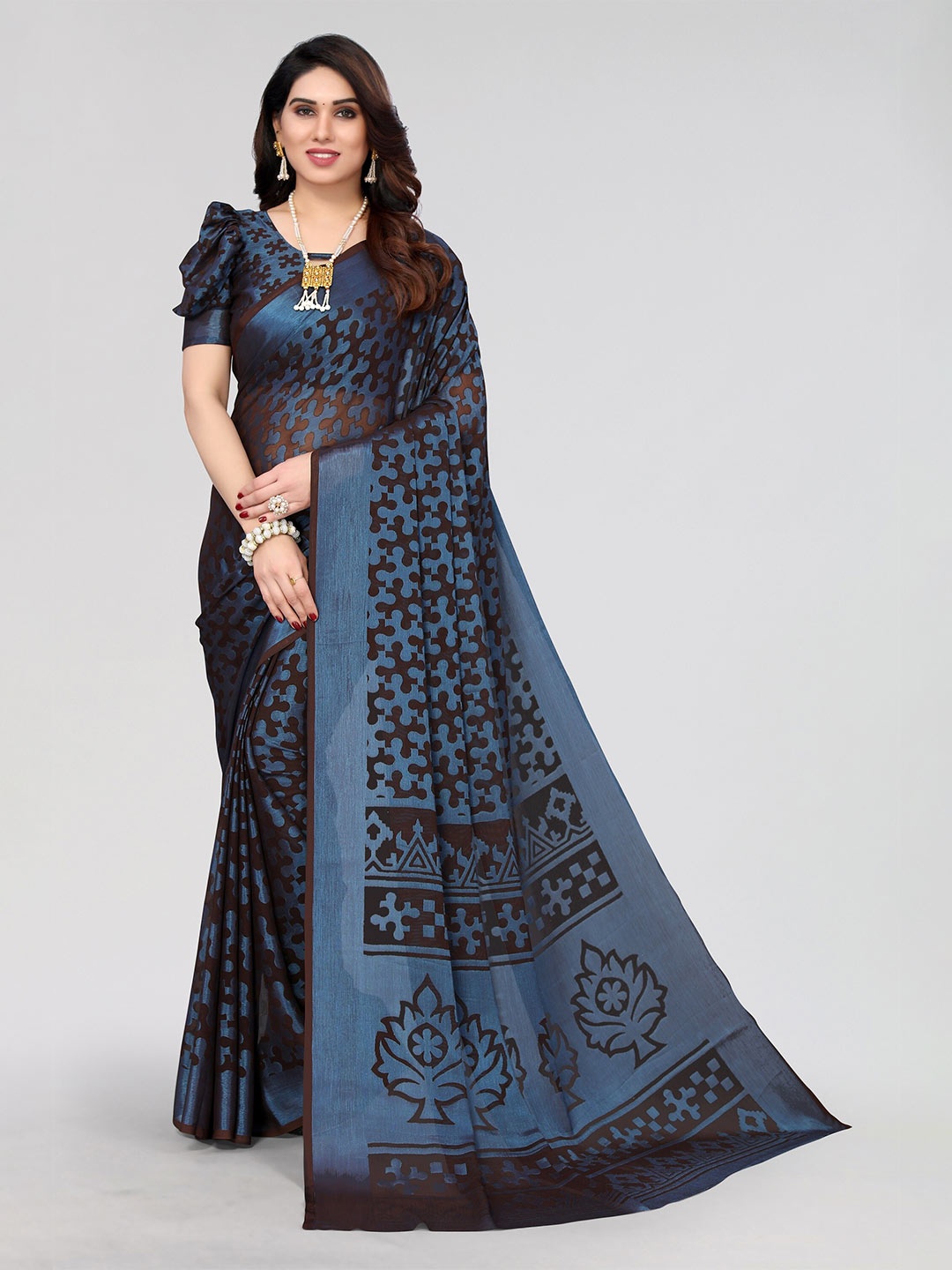 

Winza Designer Abstract Woven Design Zari Venkatgiri Saree, Black