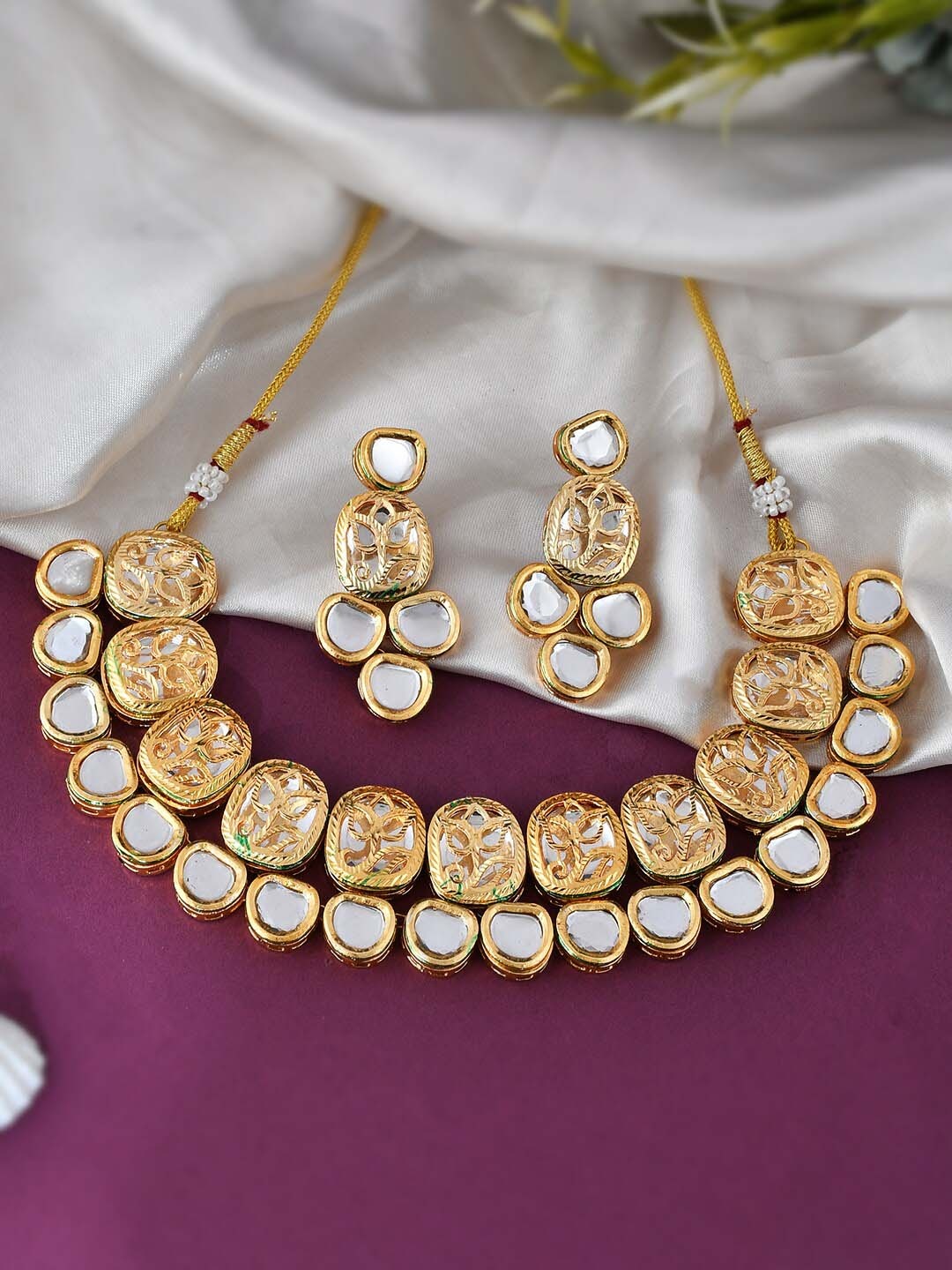 

Silvermerc Designs Gold-Plated Kundan-Studded Jewellery Set