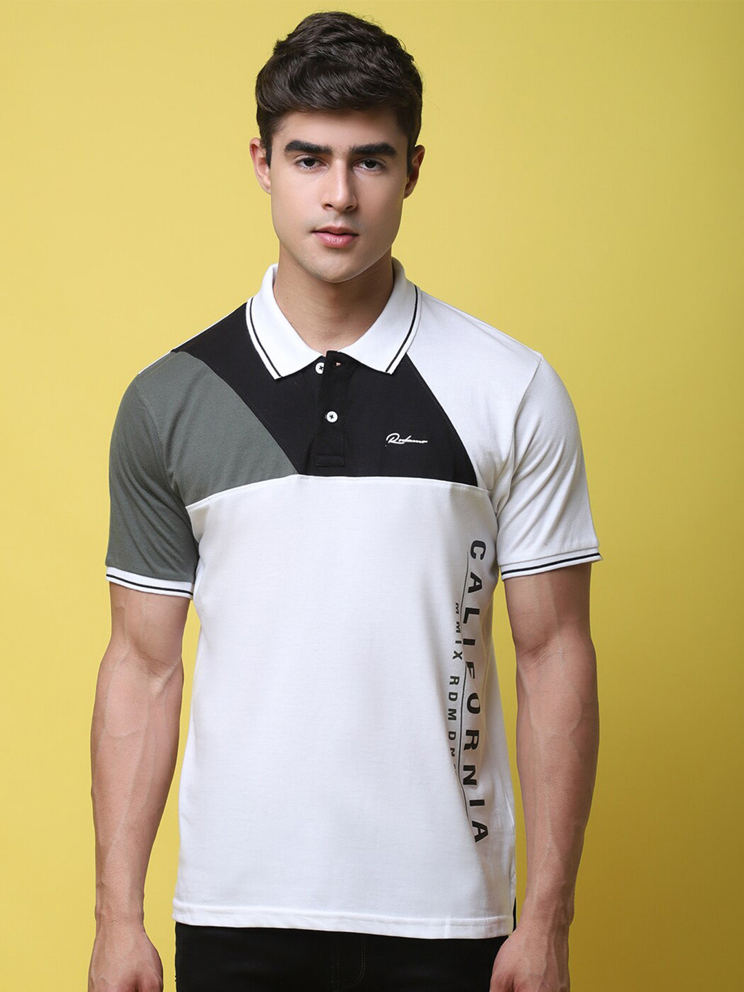 

Rodamo Typography Printed Polo Collar Cotton Slim Fit T-shirt, White
