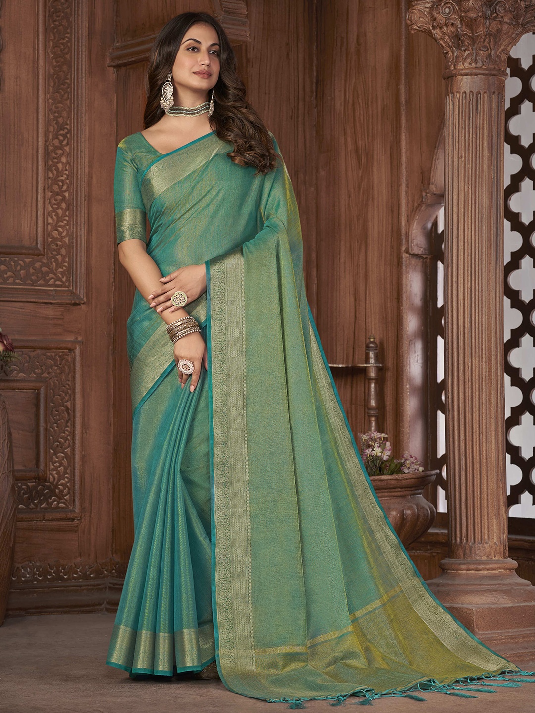 

elora Zari Tissue Bhagalpuri Saree, Sea green