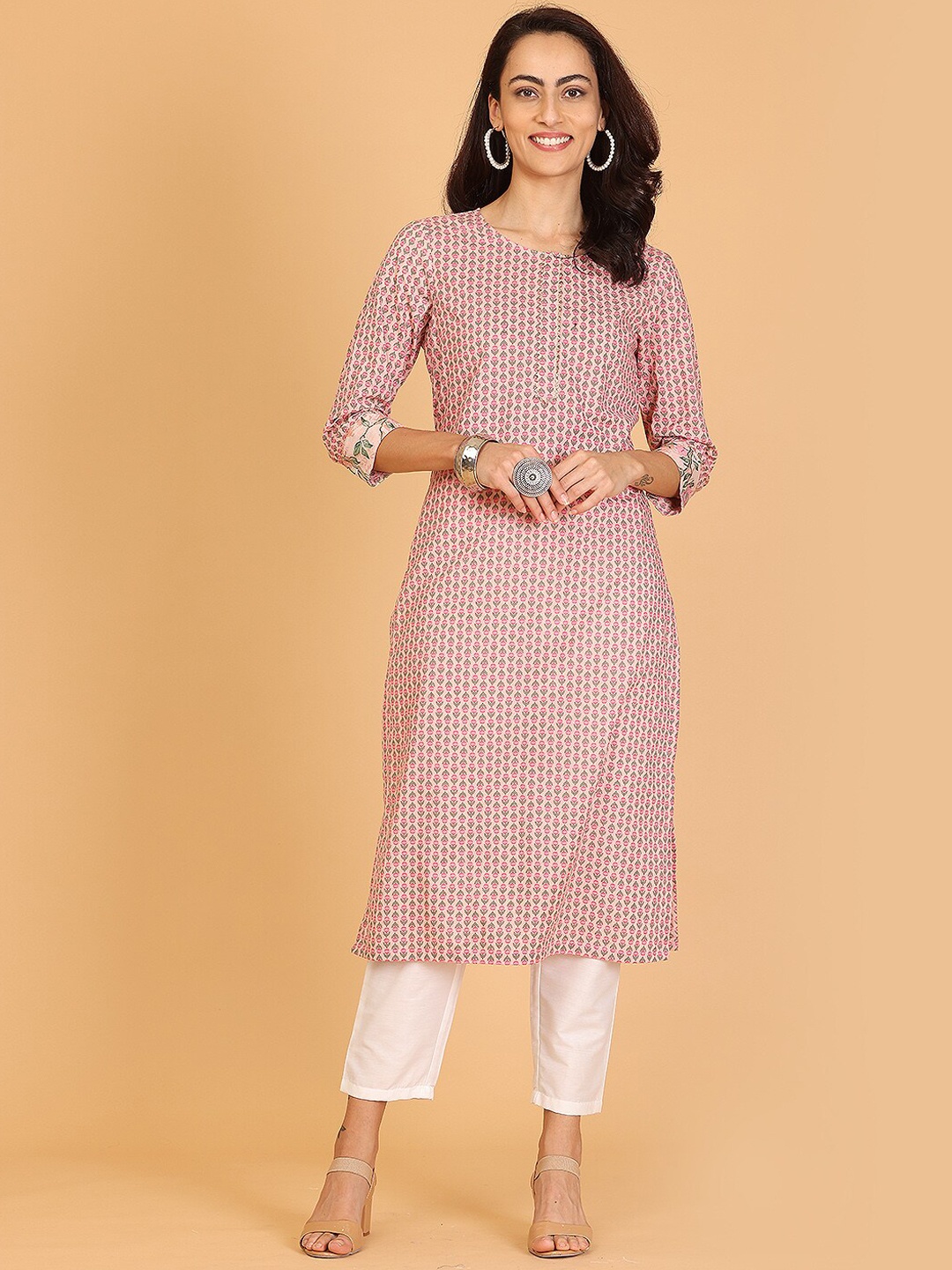 

KAANCHIE NANGGIA Printed Straight Kurta With Trousers Set, Peach