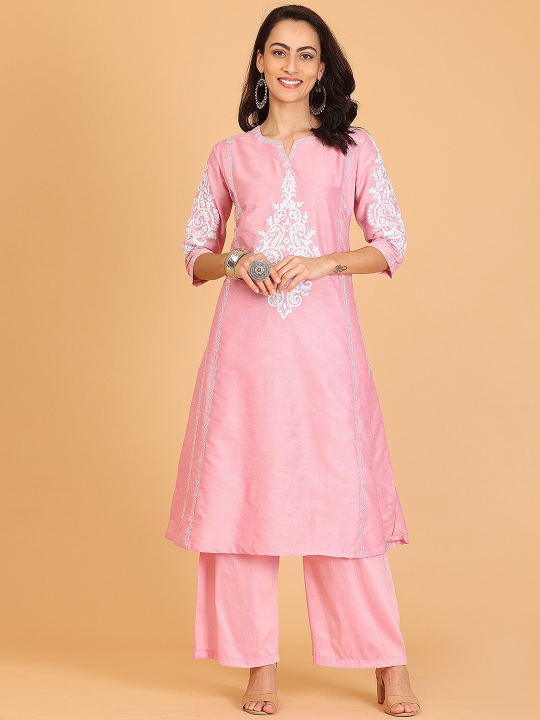 

KAANCHIE NANGGIA Ethnic Motifs Embroidered Panelled A-Line Kurta With Palazzos, Pink