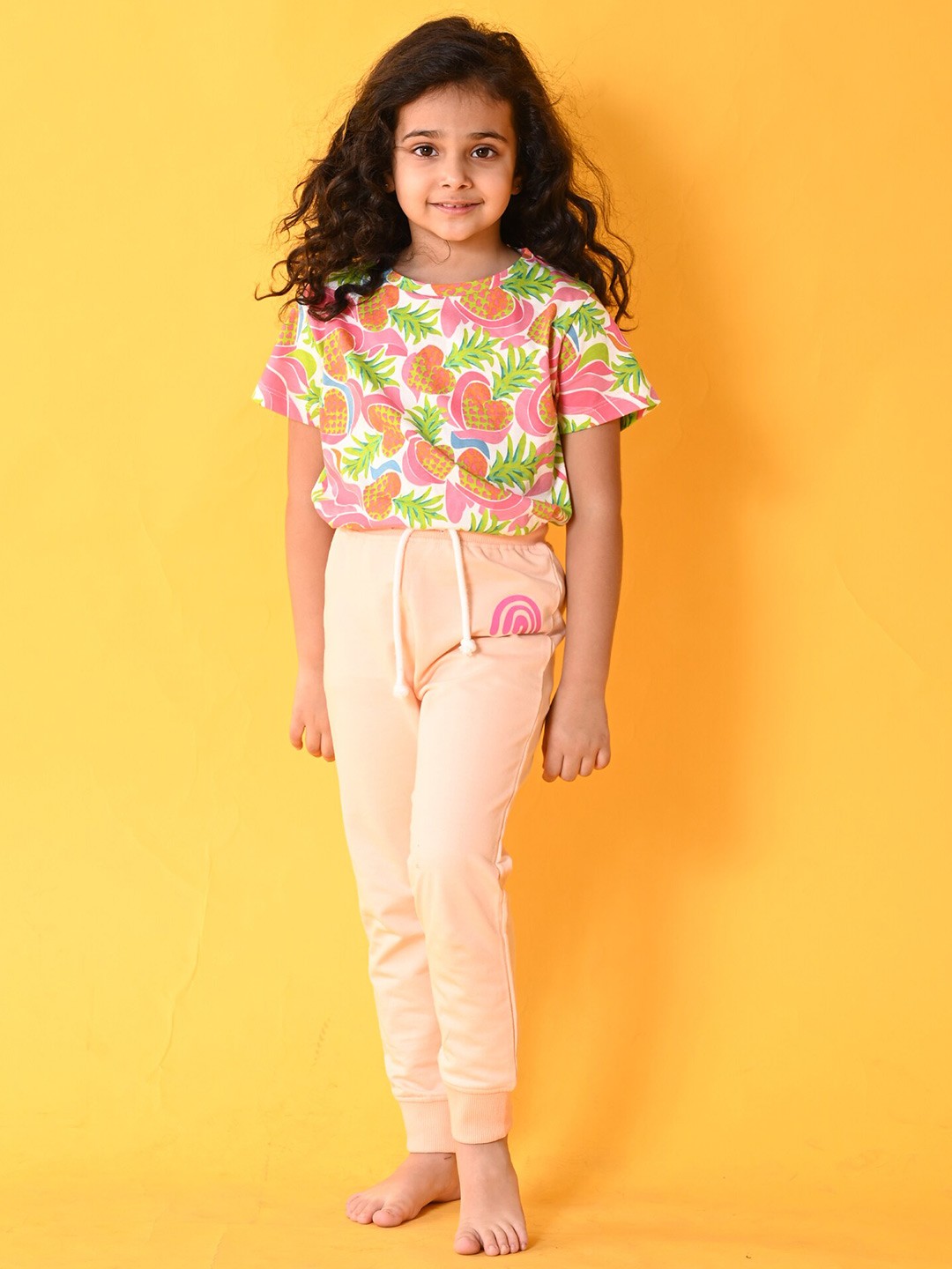 

Anthrilo Girls Printed T-shirt with Trousers, White