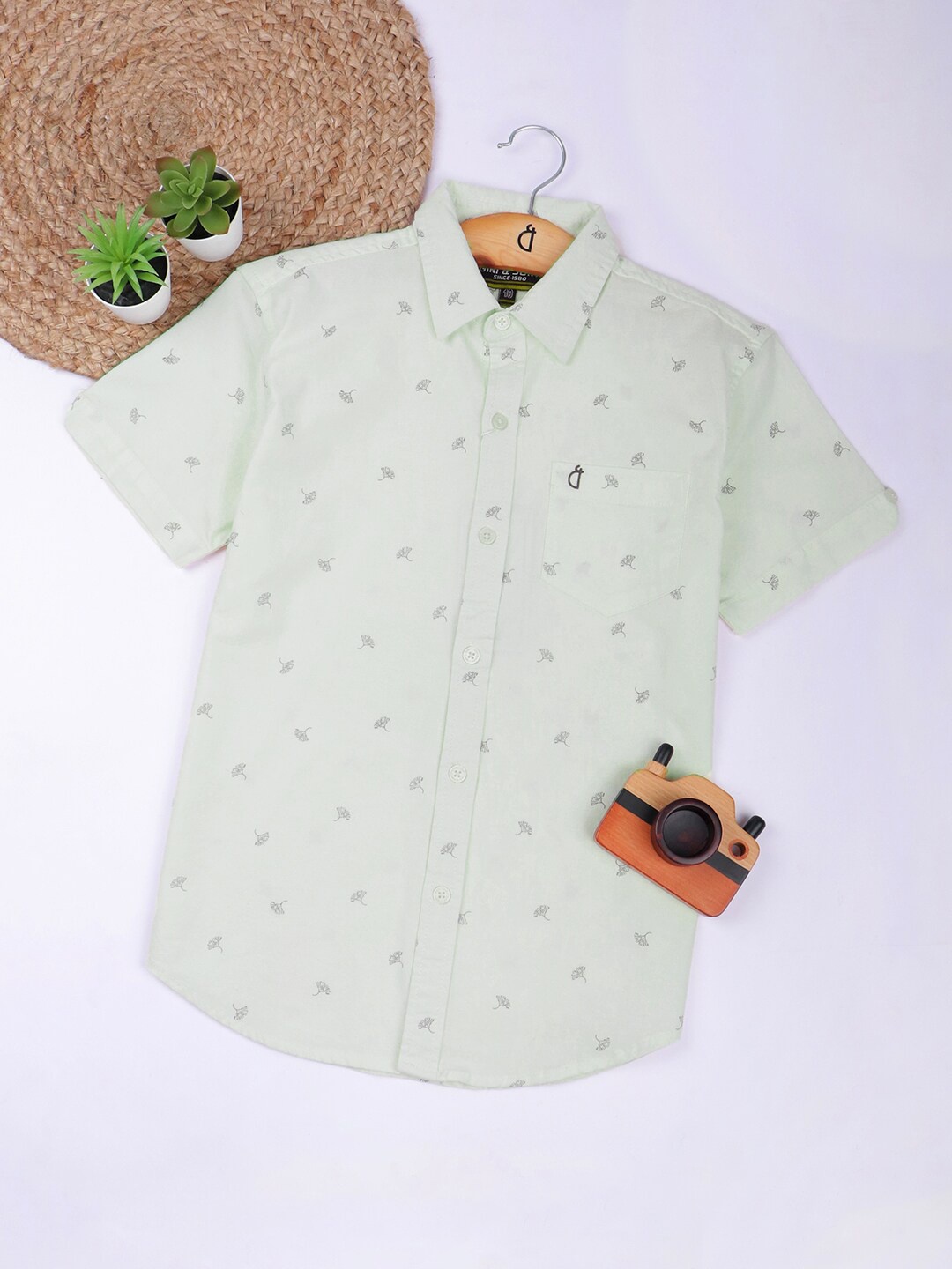 

Gini and Jony Infants Boys Conversational Printed Cotton Casual Shirt, White