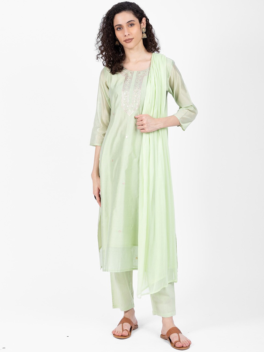 

Rmya Ethnic Motif Embroidered Zari Kurta With Trousers & Dupatta, Green