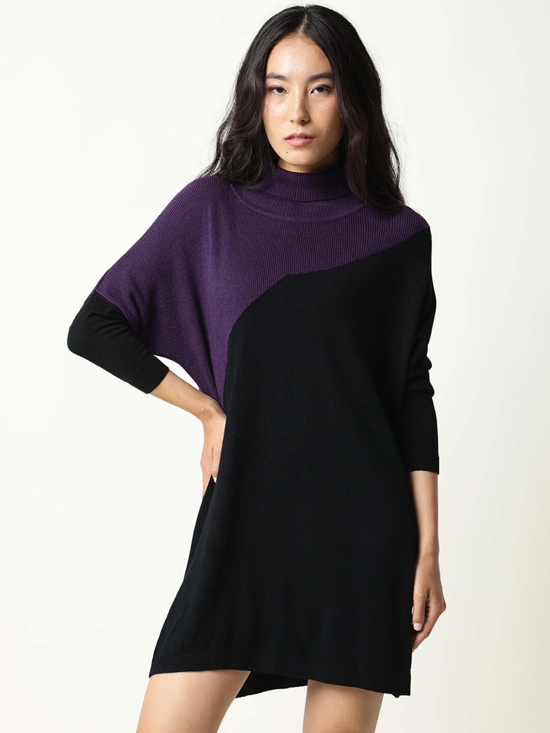 

RAREISM Women Purple & Black Colourblocked Longline Pullover