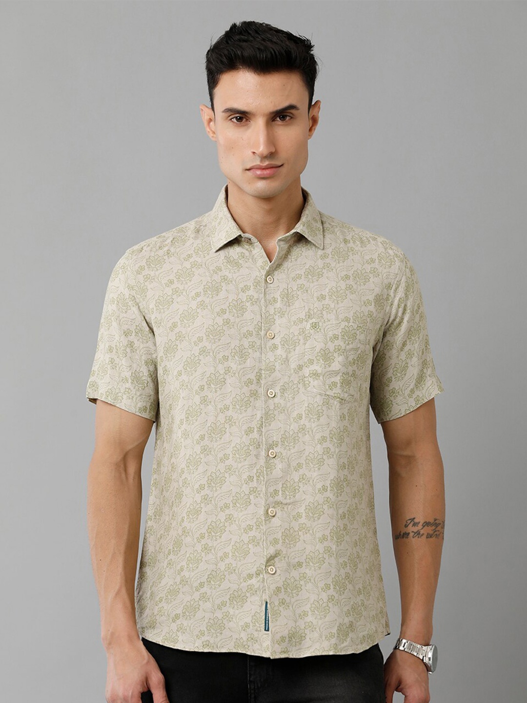 

Linen Club Men Floral Printed Spread Collar Pure Linen Casual Shirt, Beige