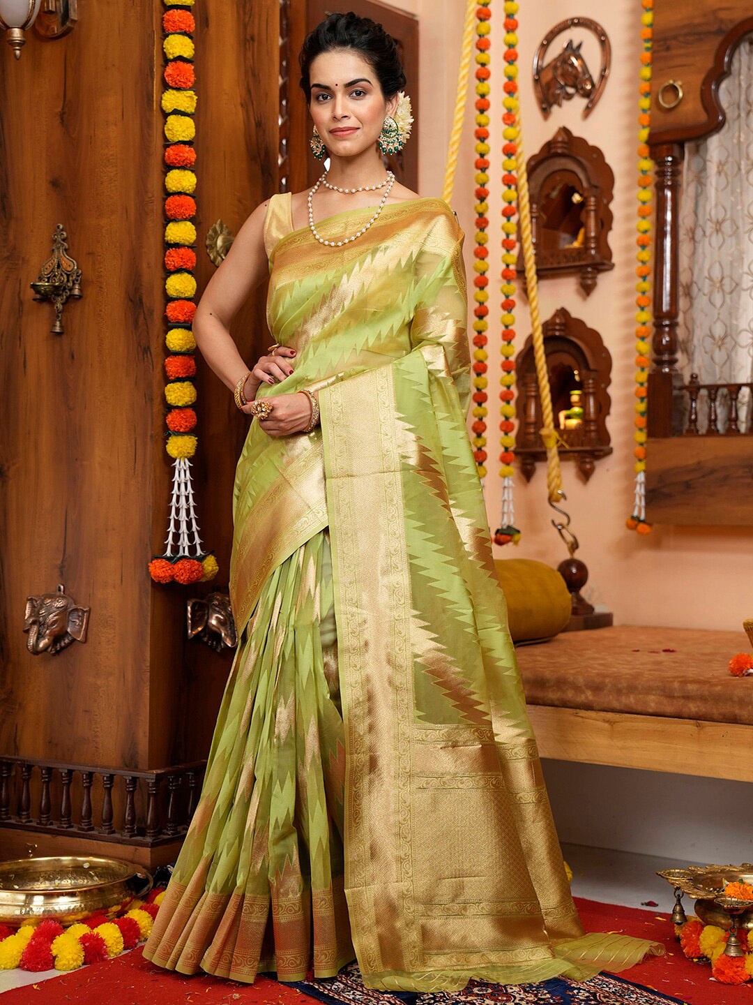 

Satrani Geometric Tissue Banarasi Zari Saree With Blouse Piece, Green