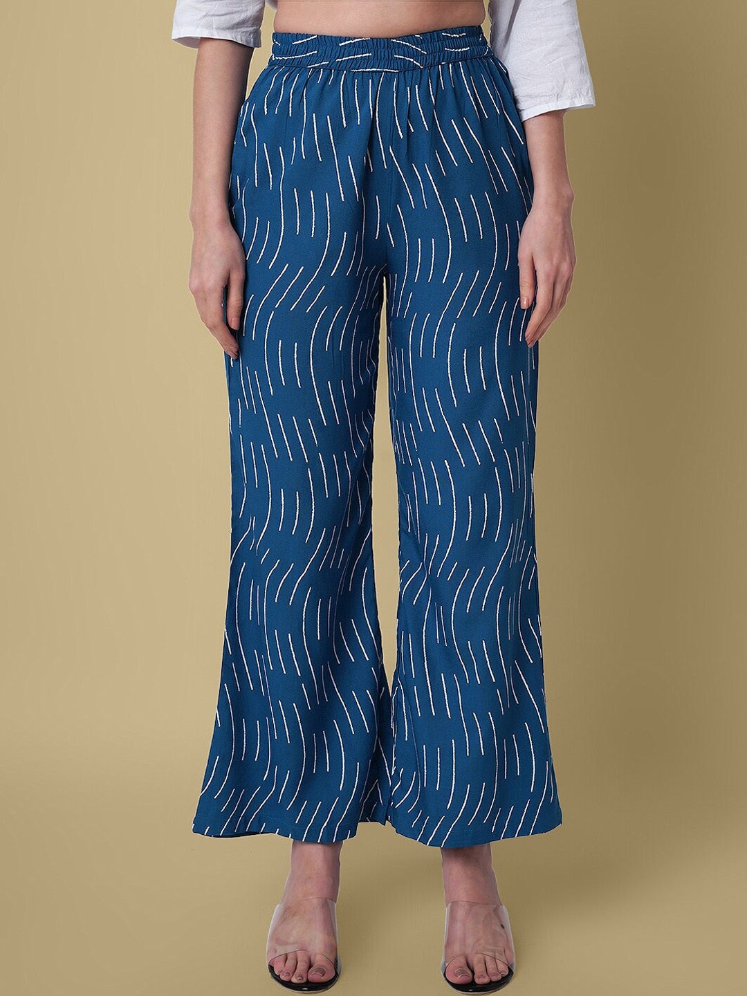 

DAEVISH Women Geometric Printed Smart Loose Fit Easy Wash Flared Trousers, Blue