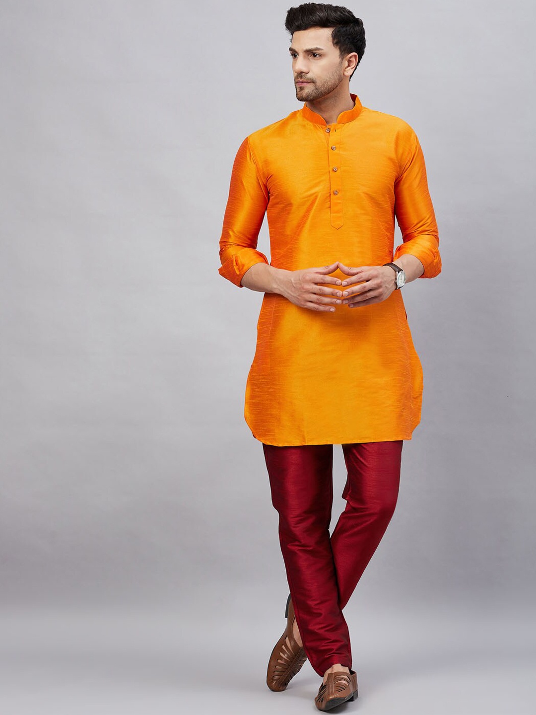 

VASTRAMAY Regular Kurta With Trousers, Orange