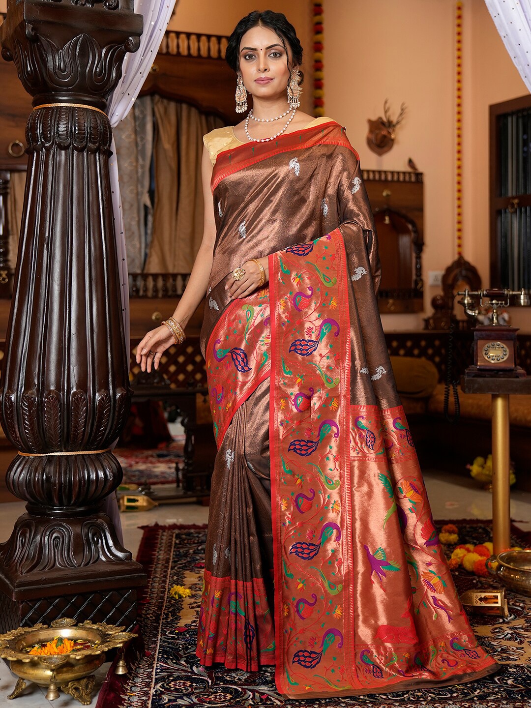 

Satrani Ethnic Motifs Woven Design Zari Banarasi Saree, Brown