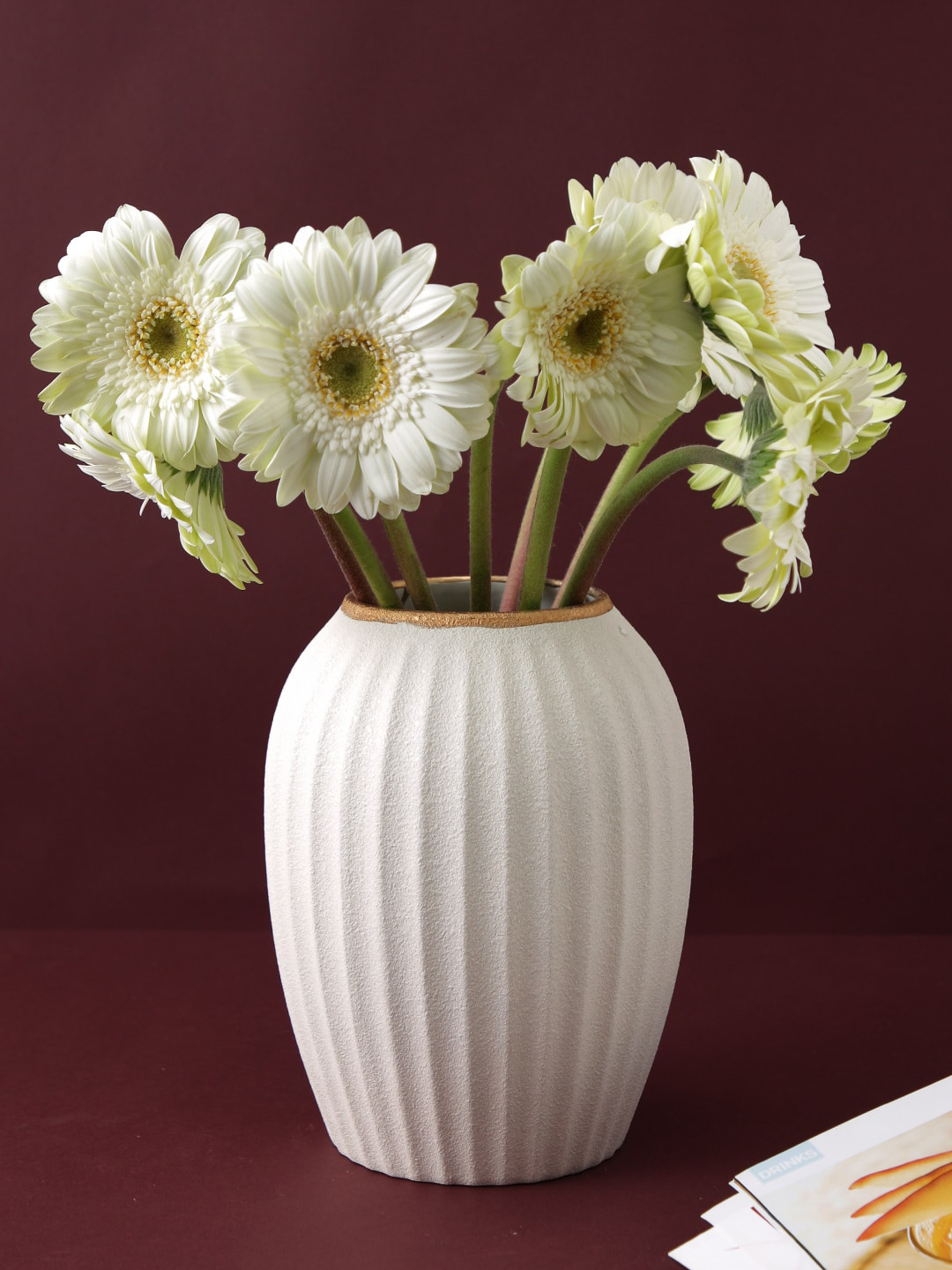 

TAYHAA White Textured Ceramic Liner Vase